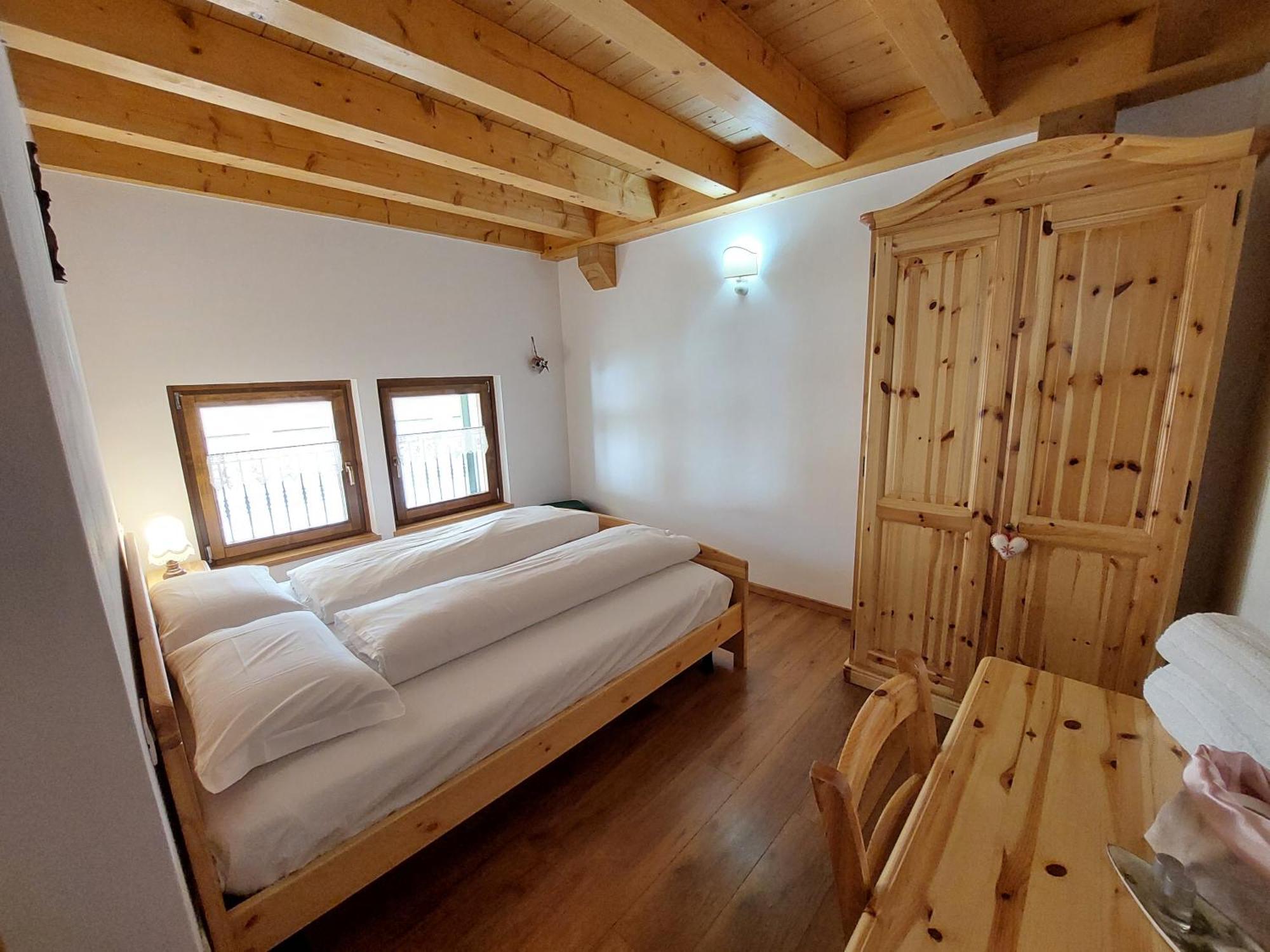 ホテル Rifugio Fornas トルメッツォ 部屋 写真